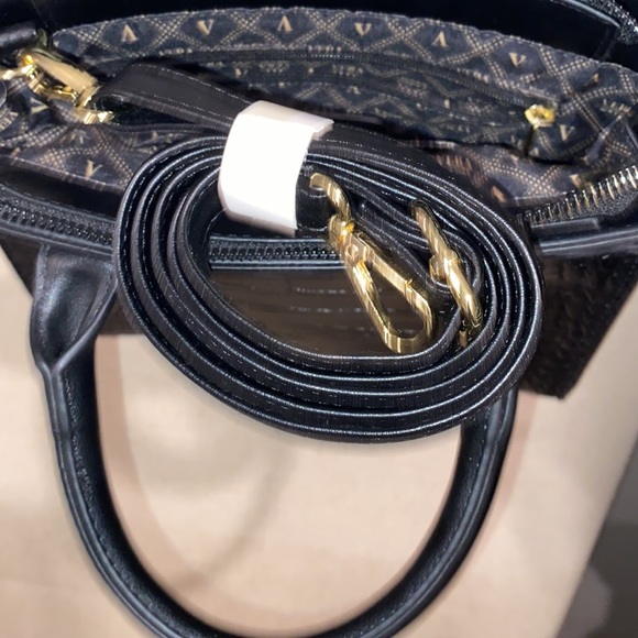 Vera New York Ellen Croco Satchel - Picture 4 of 4